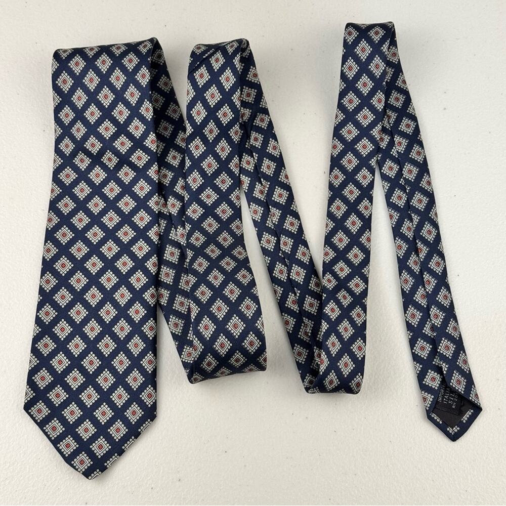 Lord & Taylor The Man’s Shop Neckwear Men's Navy/Red Patterned Italian Silk Tie